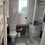 Les Micocouliers - Spacieuse Maison,4chambres ,avec Jardin- Parking -wifi